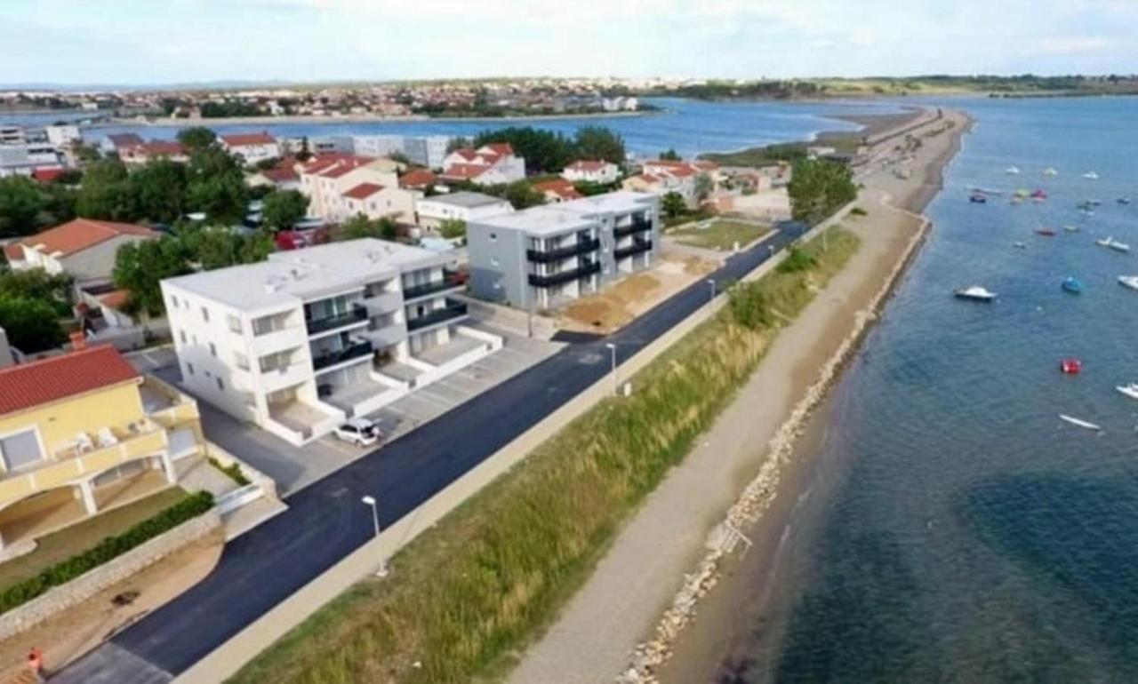Apartment Lea Nin Eksteriør bilde