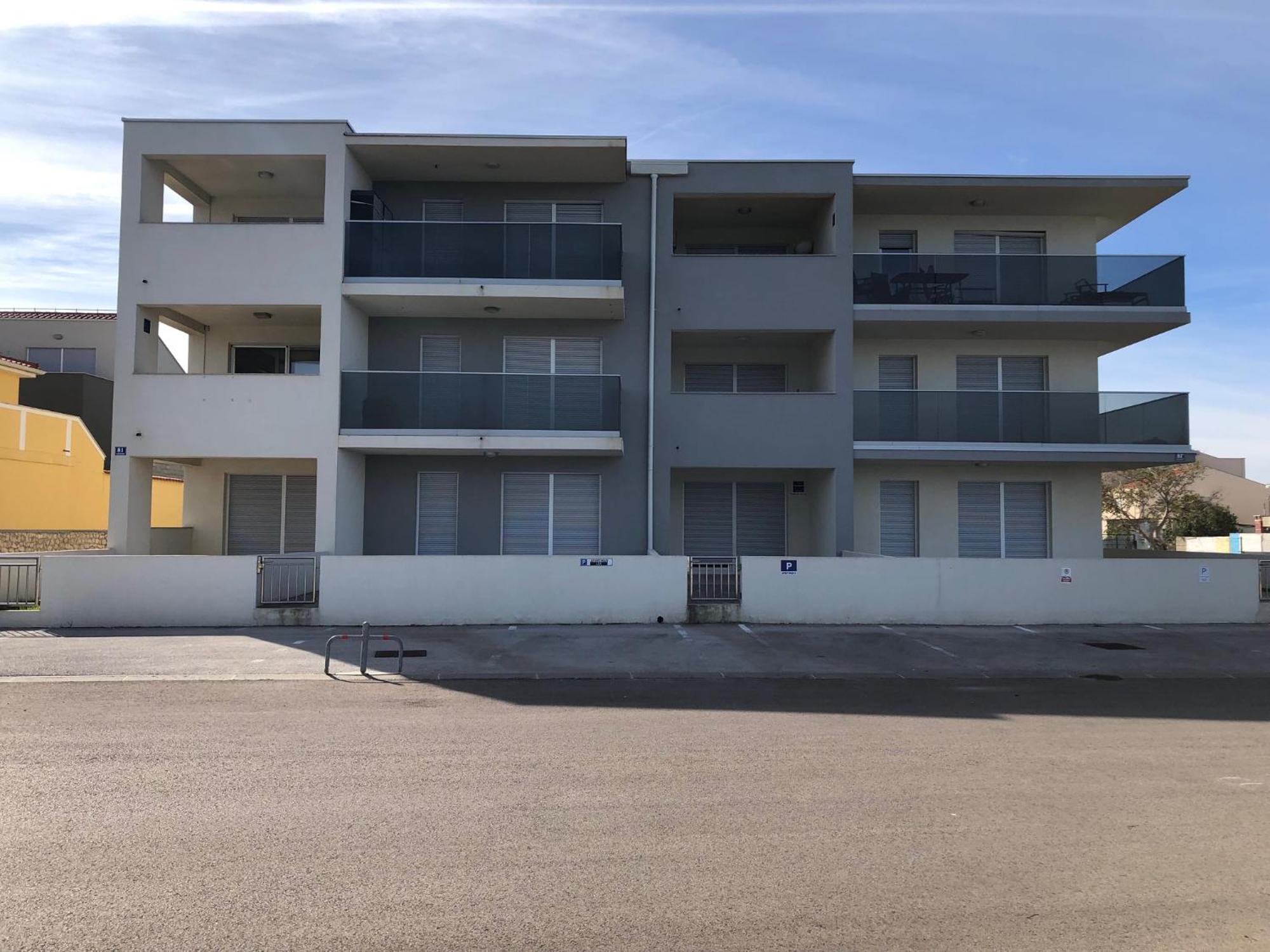 Apartment Lea Nin Eksteriør bilde